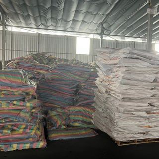 Bạt che mưa nắng đủ loại, giấy dầu, keo chống dột dán tôn