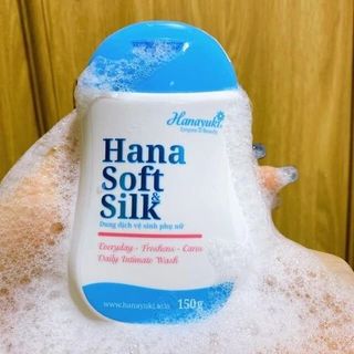 Dung Dịch Vệ Sinh Phụ Nữ Hana Soft Silk của thương hiệu Hanayuki 150g màu xanh