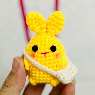 MÓC KHÓA BẰNG LEN ~ THỎ ĐEO TÚI