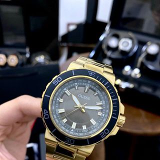 Đồng hồ nam ba màu mới về