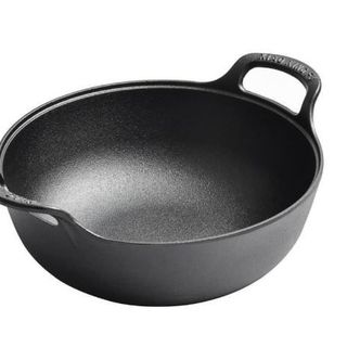 NỒI GANG CHỐNG DINH KÈM NẮP GỖ 20CM