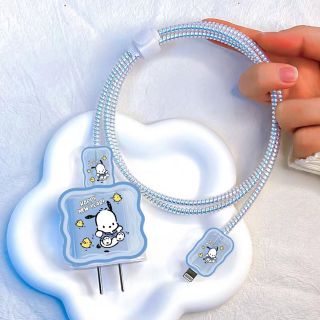 Set 4 chi tuêts bọc bảo vệ sạc , củ sạc