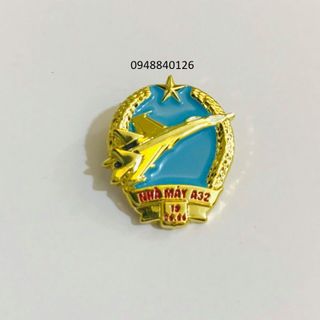 nhận sản xuất logo công ty,logo thương hiệu lớn bằng kim loại,đúc huy hiệu mạ vàng -bạc