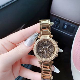 ĐỒNG HỒ NỮ GU ESS HOT 2023