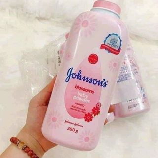 PHẤN RÔM GOHNSO'N BABY 🇹🇭
👉hộp 380gr
Phấn thơm JOHNSON'S Baby Powder 380g giúp da luôn khô ráo, mịn màng. Tạo...Xem thêm