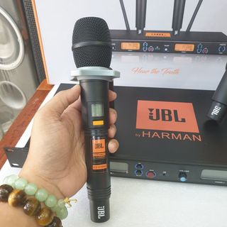 Micro không dây JBL VM500