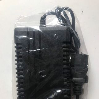 Cục sạc điện tử 12V 8AH Số LƯỢNG 10-30-50 Cái -dùng cho Bình phun thuốc trừ sâu bằng điện| 1 Ampe| Gía Chỉ 40.000