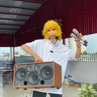 Loa Xách Tay Karaoke KTV GD2613 – Loa Di Động Kèm 2 Micro UHF
