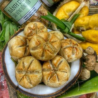 BÁNH DỪA SẦU RIÊNG ĐỒNG TIỀN THƠM NỨC MŨI 300G - WINNIE HOUSE