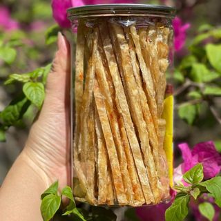 KHÔ CÁ THIỀU QUE CẮT SỢI DAI VỊ ĐẬM ĐÀ 250G - WINNIE HOUSE