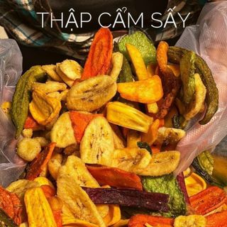 TRÁI CÂY THẬP CẨM SẤY GIÒN 500G - WINNIE HOUSE