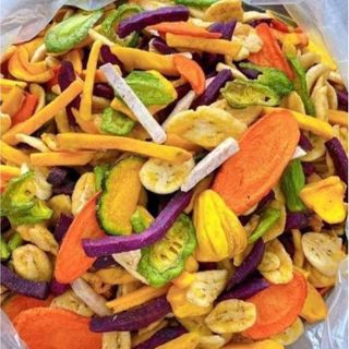 TRÁI CÂY THẬP CẨM SẤY GIÒN 500G - WINNIE HOUSE