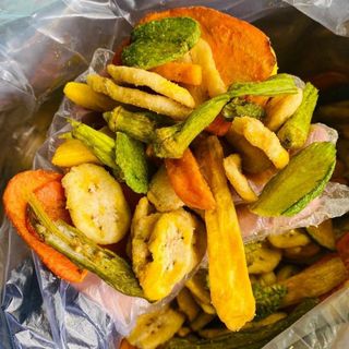 TRÁI CÂY THẬP CẨM SẤY GIÒN 500G - WINNIE HOUSE