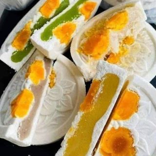 BÁNH IN TRỨNG MUỐI MIX 3 NHÂN, THƠM NGON TRÒN VỊ - WINNIE HOUSE