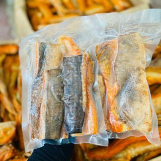 KHÔ CÁ NGÁT CỌNG TẨM ƯỚP SẲN NGON HẾT SẨY 500G - WINNIE HOUSE
