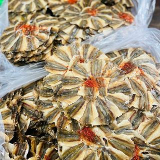 KHÔ CÁ CHỈ VÀNG BÔNG MAI LOẠI 1 BAO CƠM 500G - WINNIE HOUSE