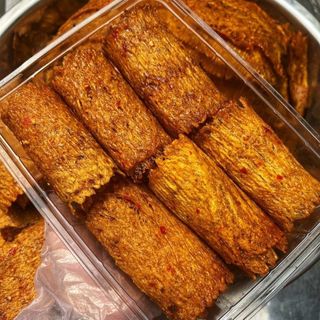 MỰC CÁN BƠ CAY SIÊU NGHIỆN 300G - WINNIE HOUSE