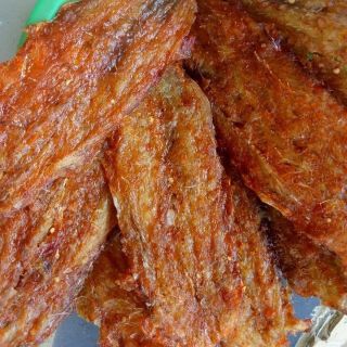 KHÔ CÁ MỐI TẨM RÚT XƯƠNG TẨM GIA VỊ CỰC NGON 500G - WINNIE HOUSE