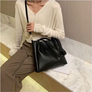 TÚI TOTE ĐEO VAI, ĐEO CHÉO CÔNG SỞ VỪA A4 WH130 - WINNIE HOUSE