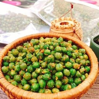 ĐẬU HÀ LAN RANG TỎI ỚT THƠM NGON 500G - WINNIE HOUSE