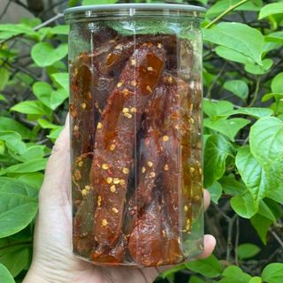MỨT ME RIM CHANH MUỐI, VỊ CHUA CAY MẶN NGỌT ĂN LÀ GHIỀN 500G - WINNIE HOUSE