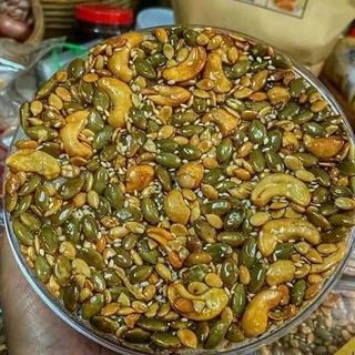 BÁNH ĐA MIX HẠT DINH DƯỠNG GIÒN RỤM SIÊU NGON - WINNIE HOUSE