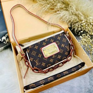 TÚI ĐEO CHÉO ĐEO VAI LV HÀNG THIẾT KẾ XỊN XÒ WH195 - WINNIE HOUSE