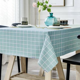 HL035 - Khăn trải bàn kẻ caro nhựa PVC chống thấm nước