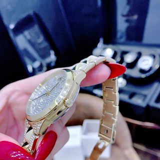 Đồng hồ Nữ Mạ Vàng Khảm Đá