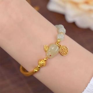 Vòng tay thỏ ngọc kiềng vàng