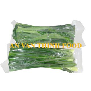 LÁ DỨA ĐÔNG LẠNH / LÁ THƠM ĐÔNG LẠNH / LÁ KHÓM ĐÔNG LẠNH / IQF PANDAN LEAVES IQF, FROZEN PANDAN LEAVES FROZEN TO EXPORT FROM AN VAN THINH FOOD COMPANY (AVTF / AVTFOOD)