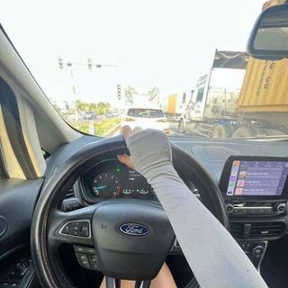 Găng tay chống nắng Salua