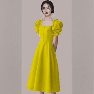 Đầm xoè tay bèo nút sang trọng