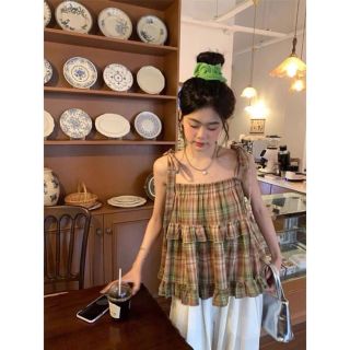 Áo babydoll hai dây kẻ caro đỏ, áo 2 dây chun ngực thắt nơ vai viền bèo tầng tiểu thư. giá sỉ - giá bán buôn