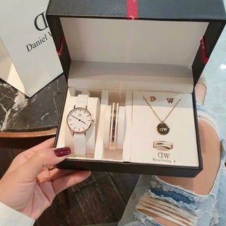 SET ĐỒNG HỒ KÈM DÂY CHUYỀN +NHẪN FULL BOX