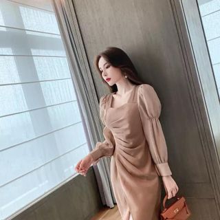 Đầm nhúng eo tay phồng sang trọng