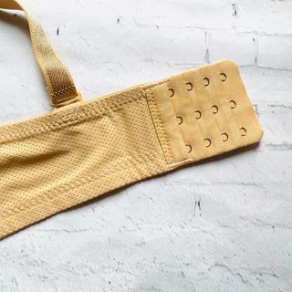 Áo ngực mỏng có gọng form to Thái