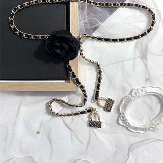 Phụ kiện quần áo