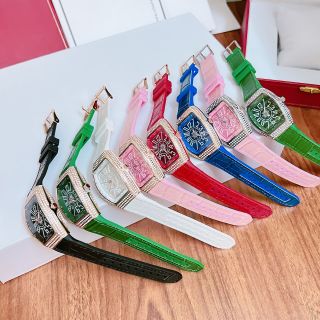 Đồng hồ da nữ mặt số viền đá mới