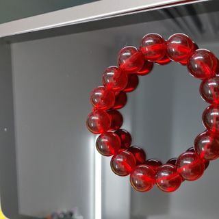 Vòng phong thủy chuỗi đeo tay màu đỏ 14ly