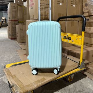 Vali t01 size20 tồn kho