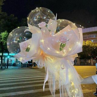 Bóng hoa trong suốt