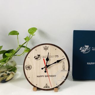 Quà Tặng Đồng Hồ Gỗ Hình Tròn Để Bàn – Khắc Logo Bệnh Viện Quân Y 175