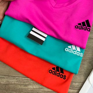 Croptop das cổ tim logo thêu mới nhất 2023 Thể Thao Siêu Đẹp Giá Sỉ,