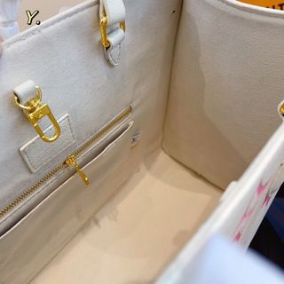 Túi xách quảng châu Onthego Super - 09B2916 (Chuyên sỉ túi xách sll, balo, ví, thắt lưng, túi Laptop)