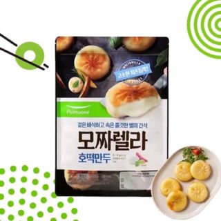Bánh bao Hotteok nhân phô mai Mozzarella Pulmuone ( 600g - 12C)