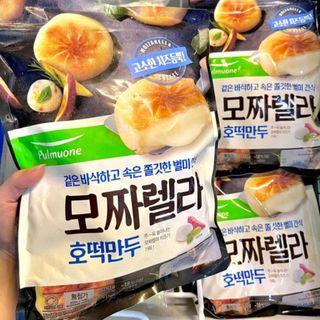 Bánh bao Hotteok nhân phô mai Mozzarella Pulmuone ( 600g - 12C)