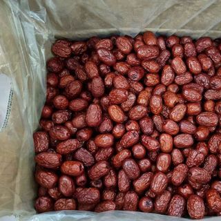 Táo đỏ tân cương (loại cồ to bằng ngón tay cái)