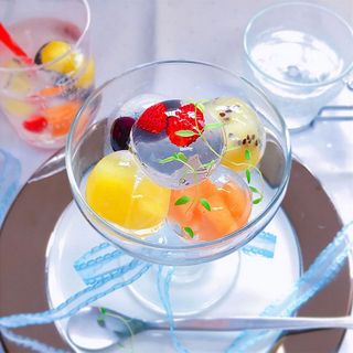 Khay đá hình quả cầu nhỏ
