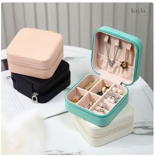 HỘP ĐỰNG TRANG SỨC DU LỊCH NHIỀU NGĂN